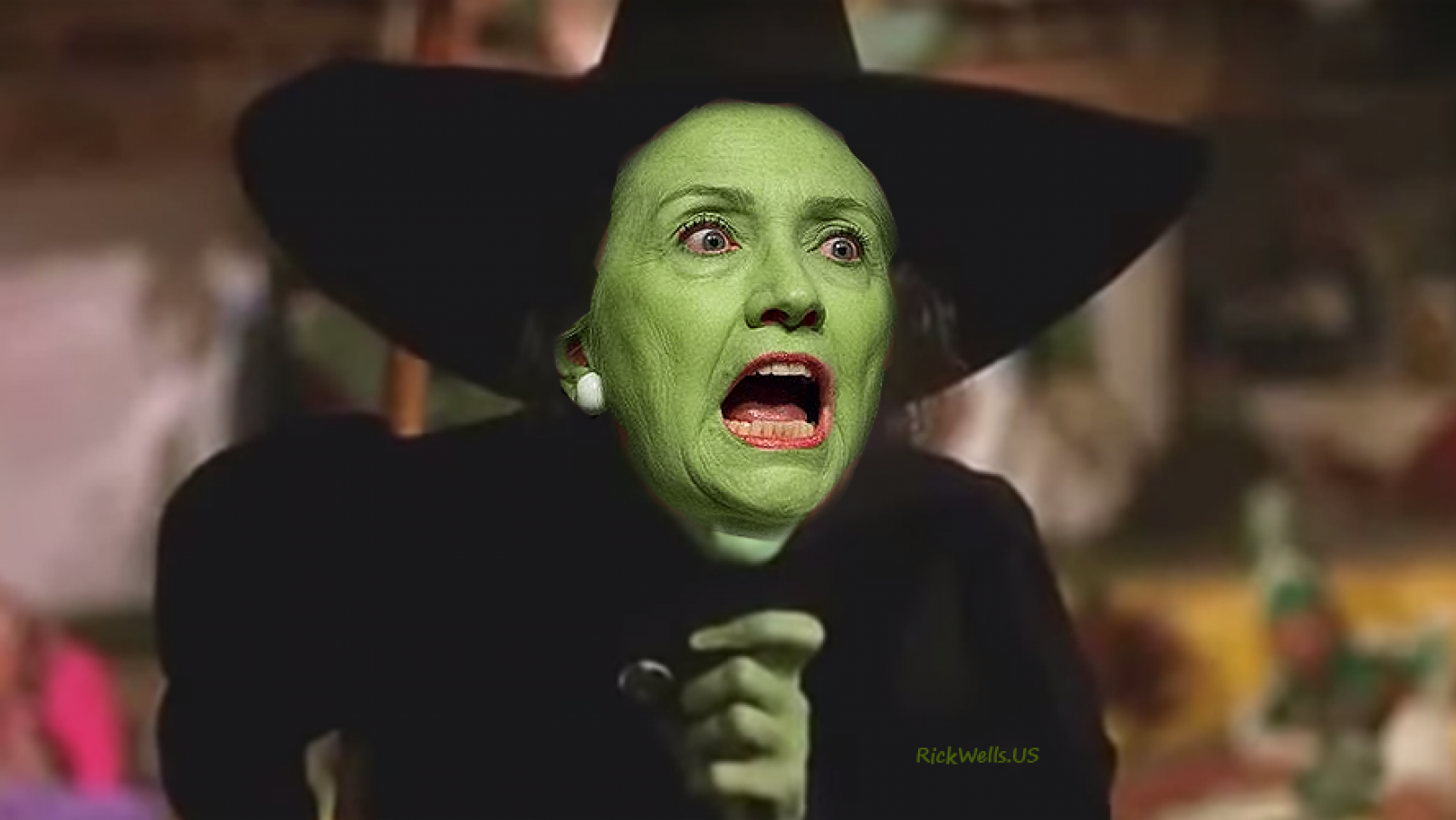 281-hillary-witch-clinton-940.png